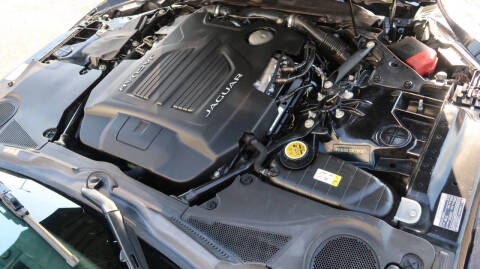 2016 Jaguar F-TYPE R