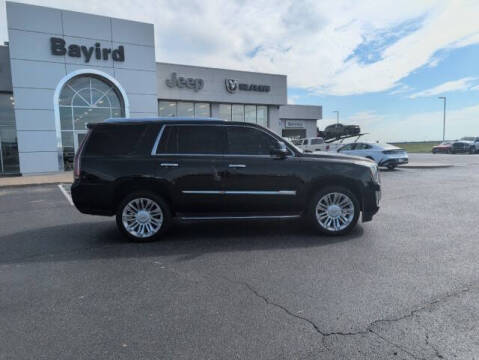 2019 Cadillac Escalade Luxury