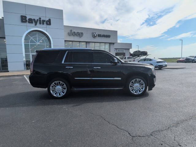2019 Cadillac Escalade Luxury