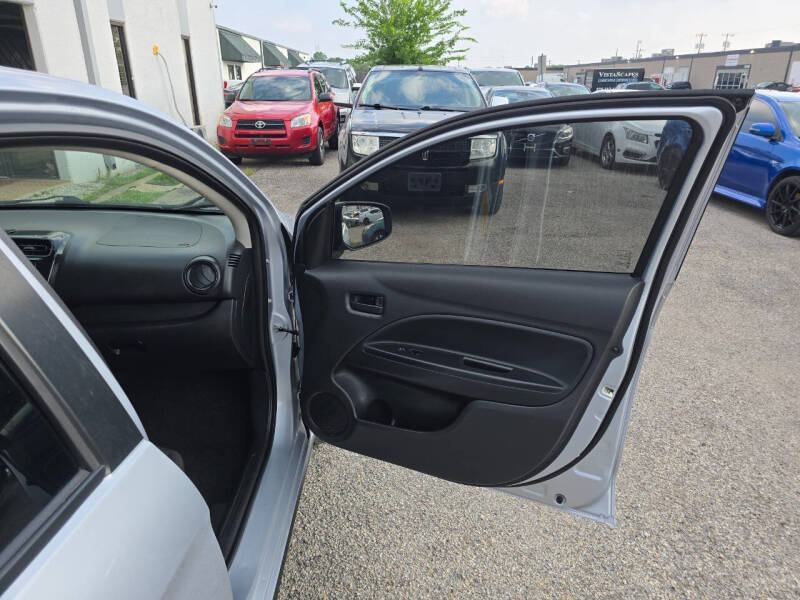 2022 Mitsubishi Mirage ES