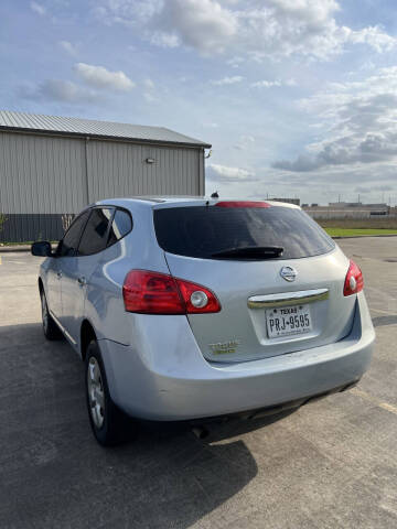 2014 Nissan Rogue Select S