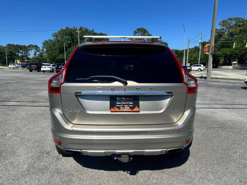 2016 Volvo XC60 T5 Drive-E Platinum