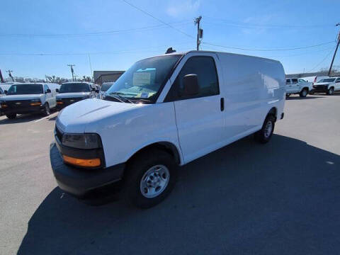 2025 Chevrolet Express 2500