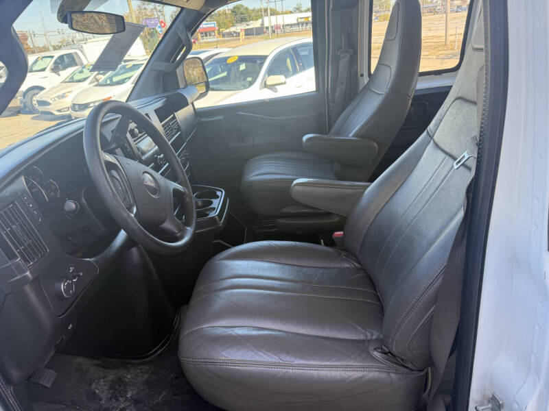 2016 GMC Savana 2500