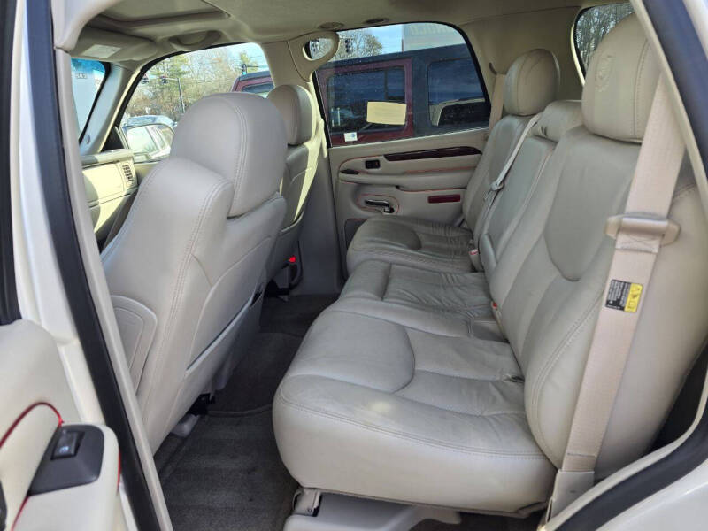 2005 Cadillac Escalade