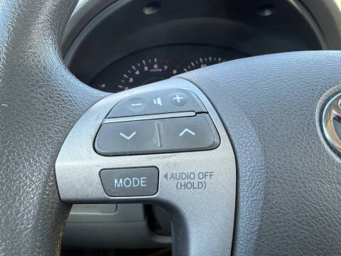 2009 Toyota Camry LE