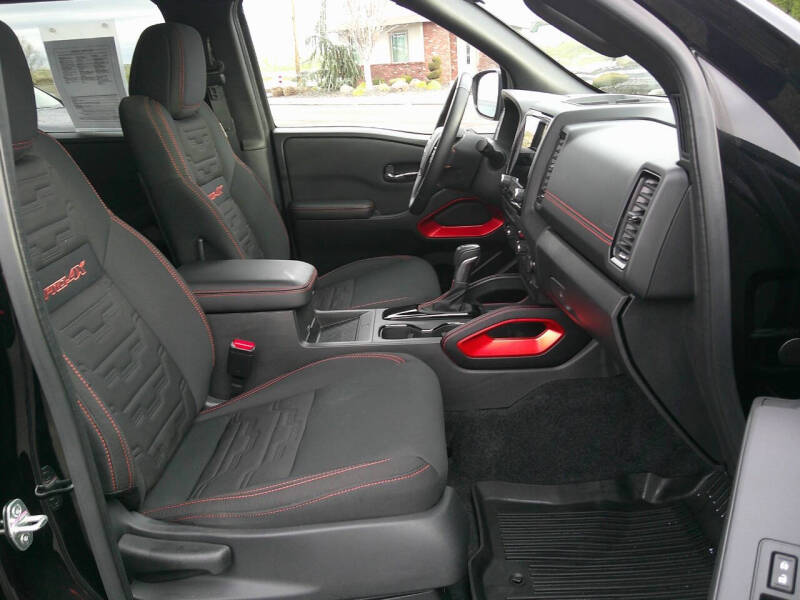 2024 Nissan Frontier PRO-4X