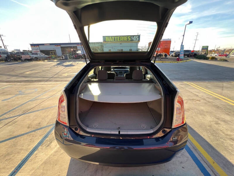 2012 Toyota Prius Three