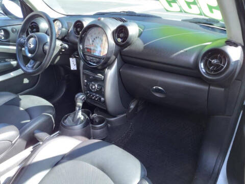 2014 MINI Paceman Cooper