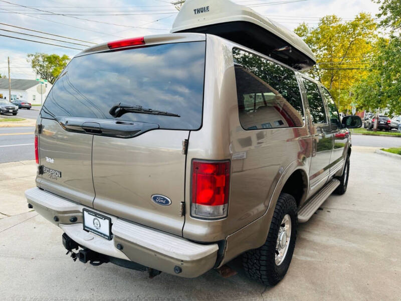 2004 Ford Excursion Limited