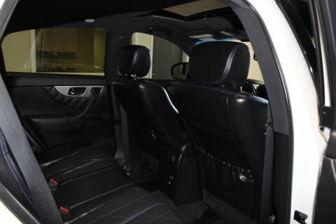 2015 Infiniti QX70