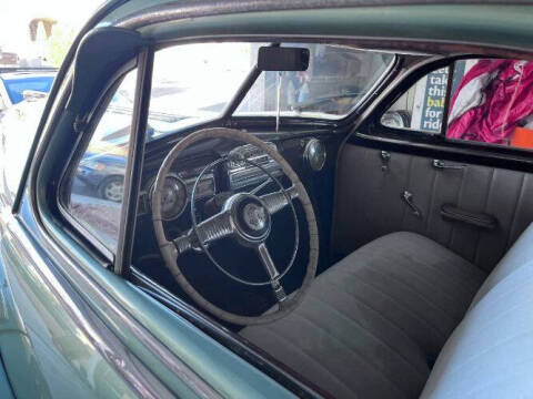 1948 Pontiac Streamliner