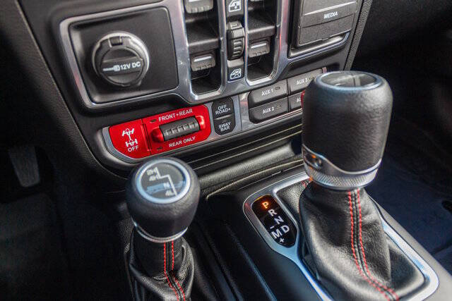 2020 Jeep Gladiator 41