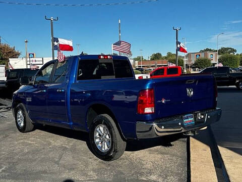 2016 RAM 1500 SLT