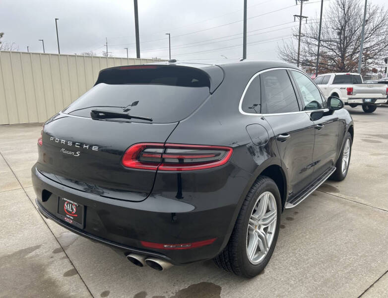 2016 Porsche Macan S