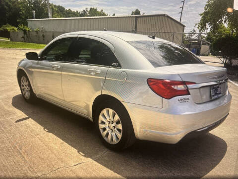 2012 Chrysler 200 LX
