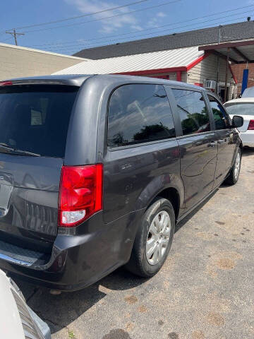 2019 Dodge Grand Caravan SE
