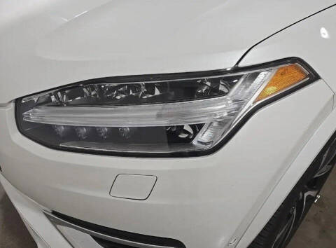 2024 Volvo XC90 B6 Plus Bright Theme 6P