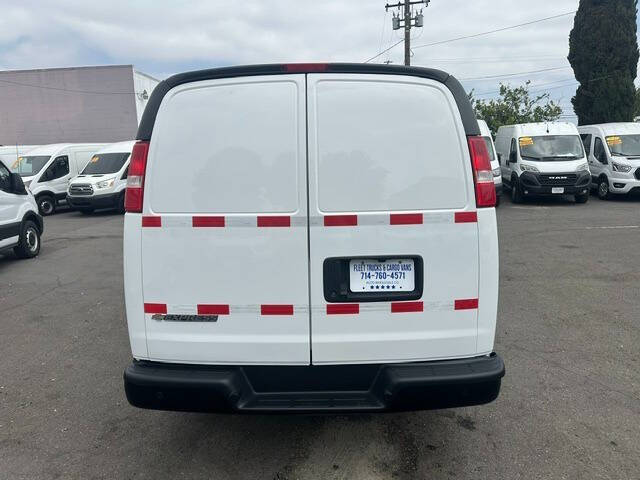 2021 Chevrolet Express 2500