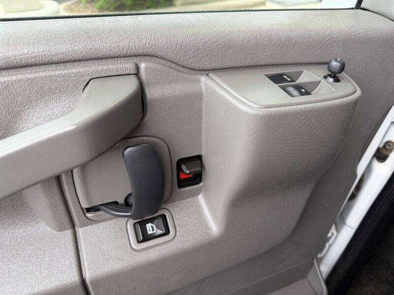 2018 Chevrolet Express LT 2500