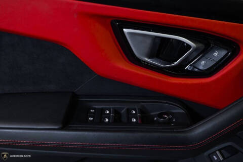 2023 Lamborghini Urus S