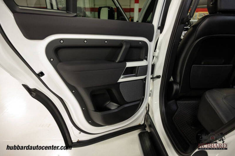 2023 Land Rover Defender 110 S