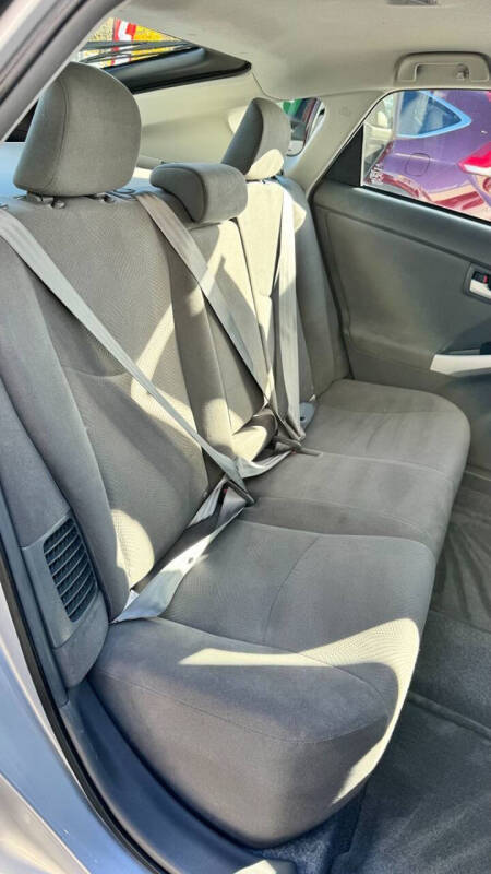 2010 Toyota Prius II