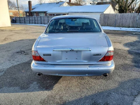 2001 Jaguar XJ