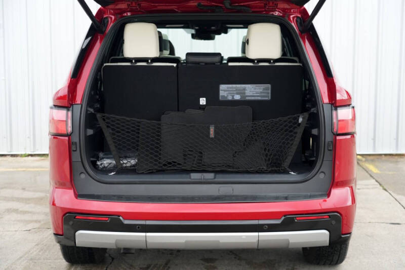 2024 Toyota Sequoia Capstone