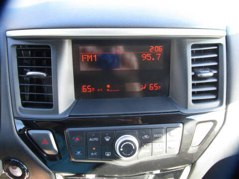 2014 Nissan Pathfinder S