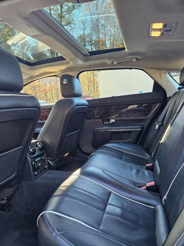 2013 Jaguar XJL Portfolio