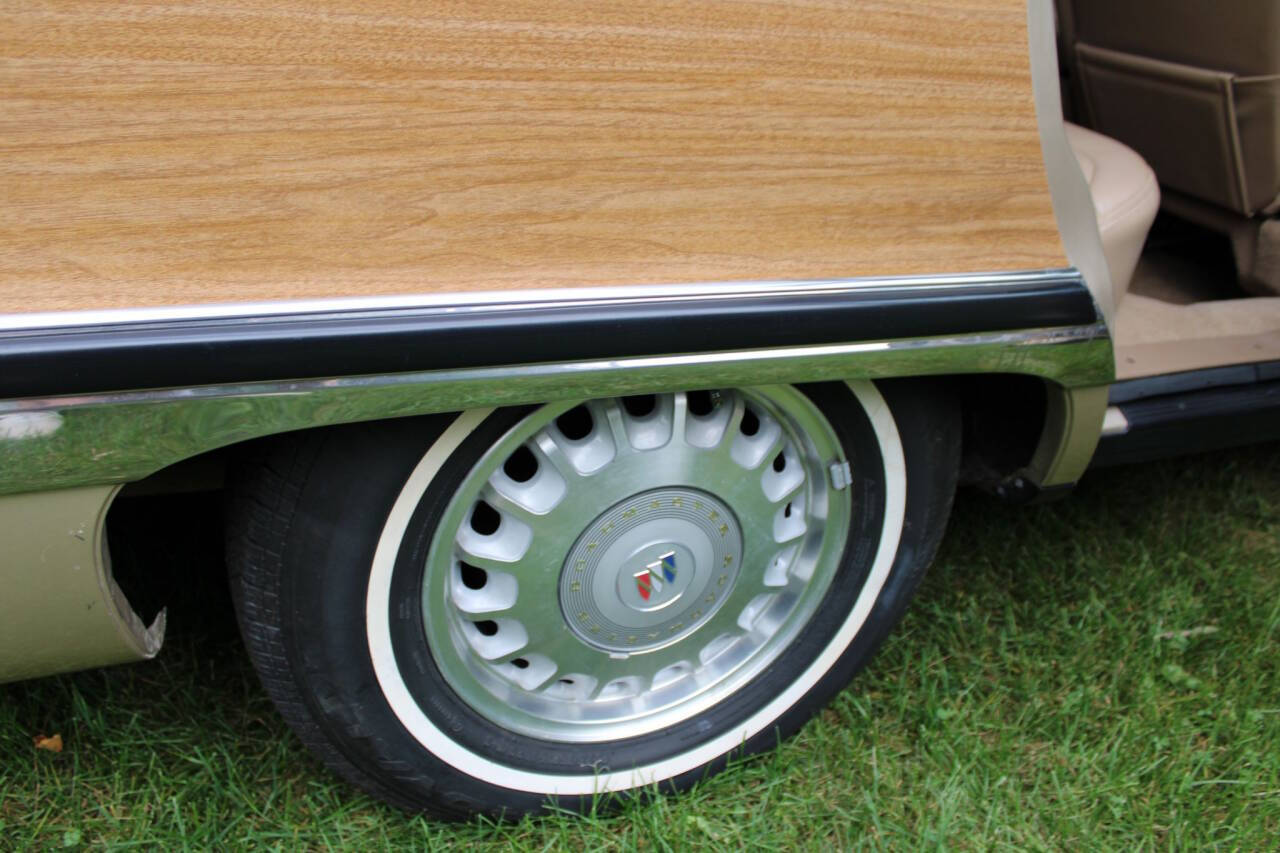 1996 Buick Roadmaster 33