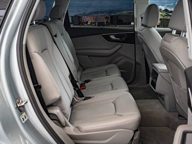 2024 Audi Q7 quattro Premium Plus 55 TFSI