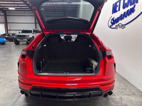 2022 Lamborghini Urus