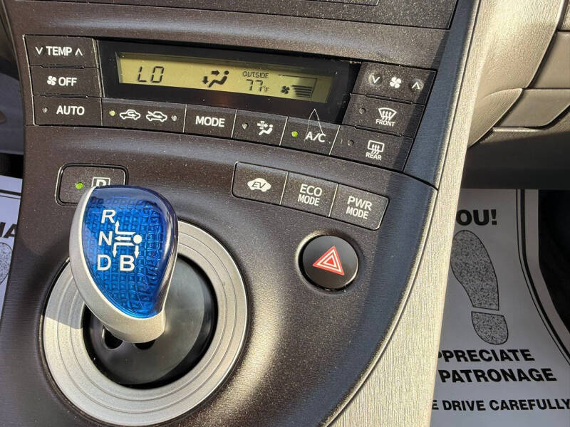 2011 Toyota Prius Two