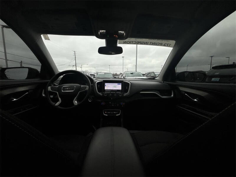 2022 GMC Terrain SLE