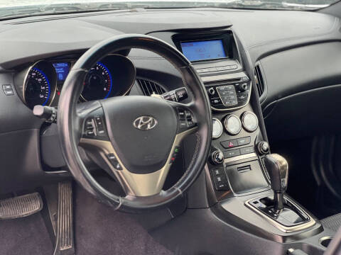 2014 Hyundai Genesis Coupe 2.0T