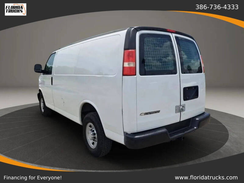 2017 Chevrolet Express 2500