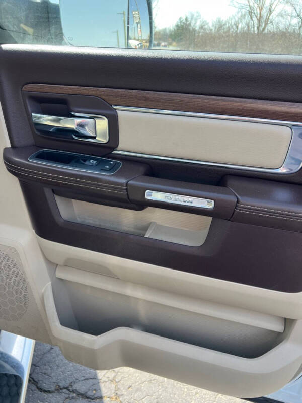 2016 RAM 2500 Laramie