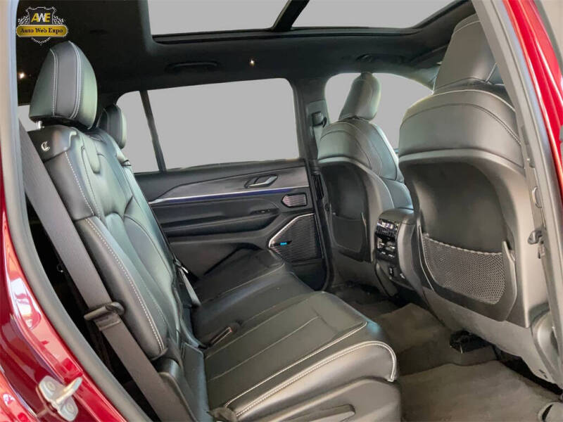 2022 Jeep Grand Cherokee L Overland