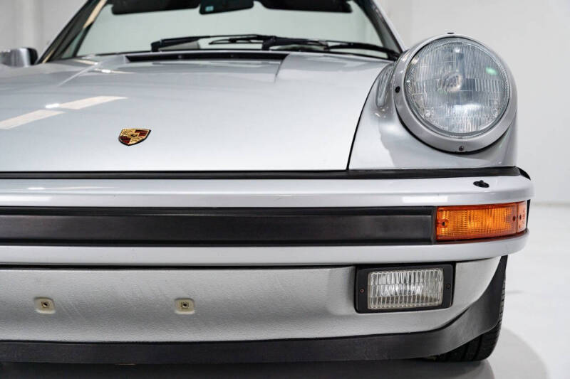 1989 Porsche 911 Carrera