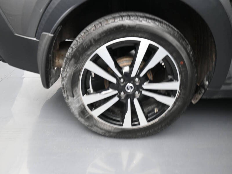 2019 Nissan Kicks SV