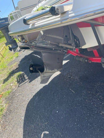 2011 Glastron DS-205/DB