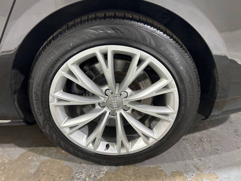 2011 Audi A8 quattro