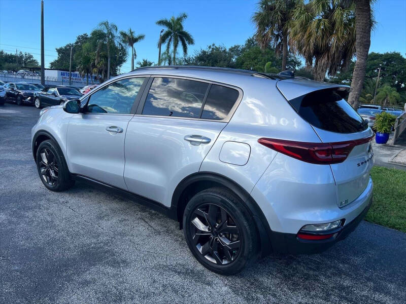 2022 Kia Sportage Nightfall