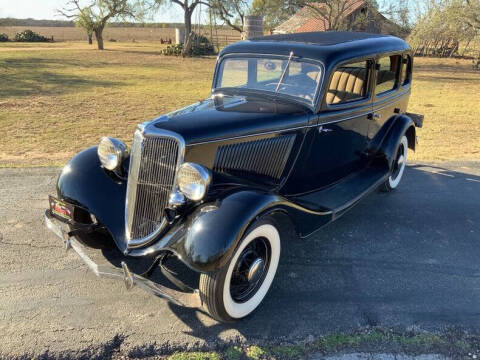 1934 Ford Tudor