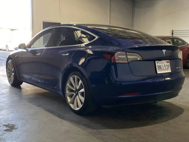 2020 Tesla Model 3 Long Range