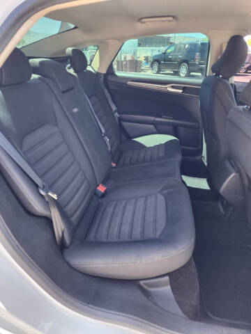 2017 Ford Fusion S
