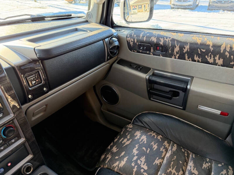 2003 HUMMER H2 Adventure Series