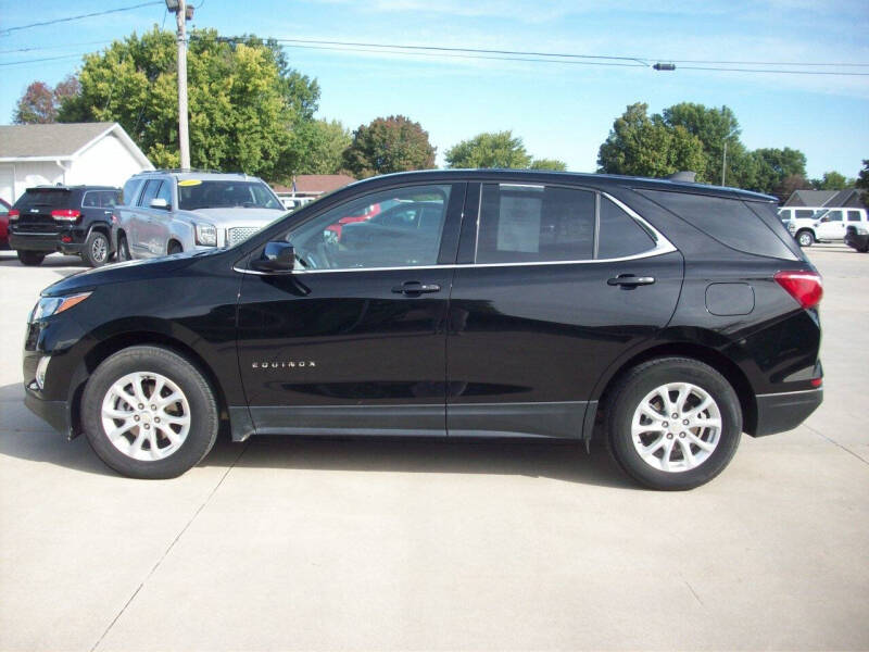 Used 2018 Chevrolet Equinox LT with VIN 2GNAXSEV8J6247136 for sale in Kansas City